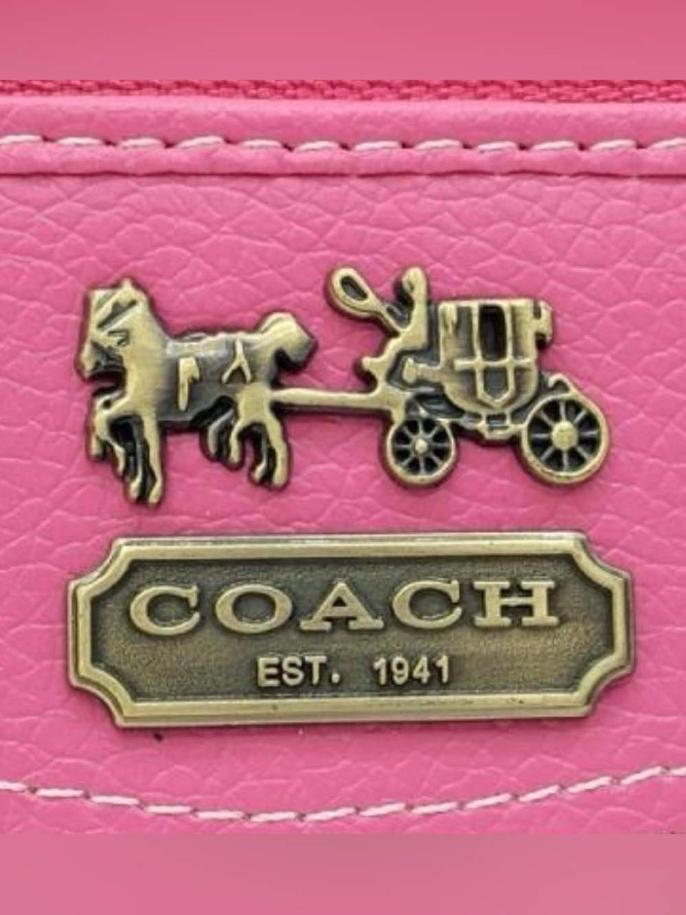 Coach Pink and White C🩷 Signature Zip Pouch - Picture 2 of 9